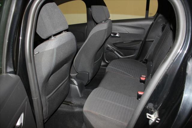 Peugeot 208 image 3
