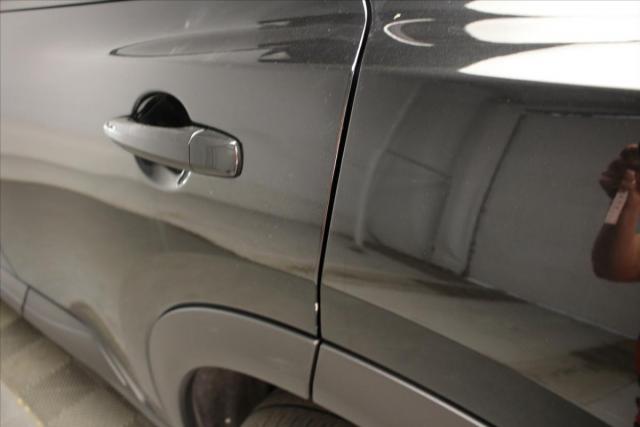 Nissan X-Trail image 8