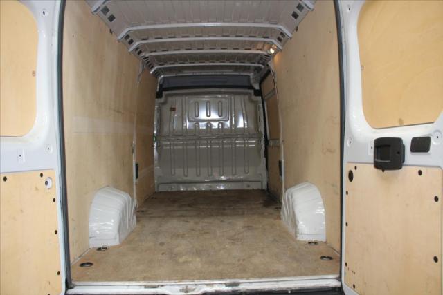 Peugeot Boxer image 6