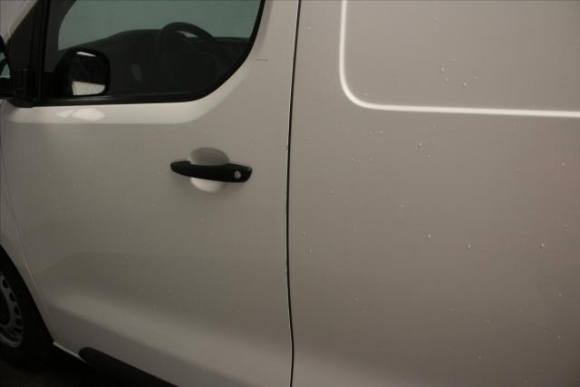 Peugeot Expert image 2