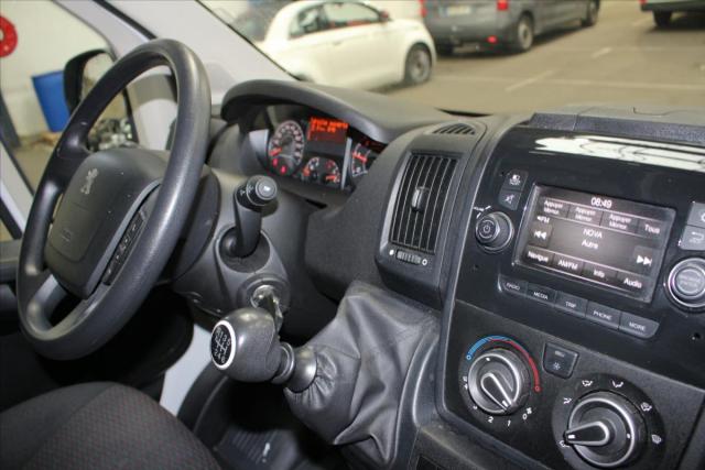Peugeot Boxer image 7