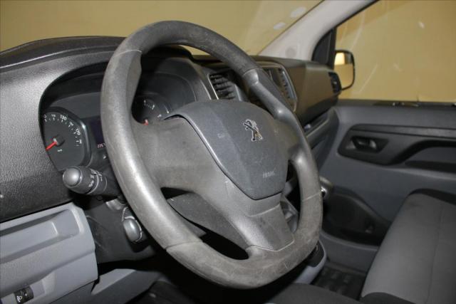 Peugeot Expert Combi image 3