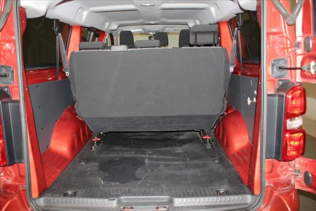 Peugeot Expert Combi image 7