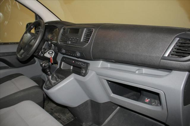 Citroen Jumpy image 8