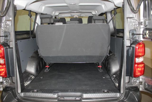 Citroen Jumpy image 2