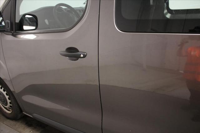 Citroen Jumpy image 2