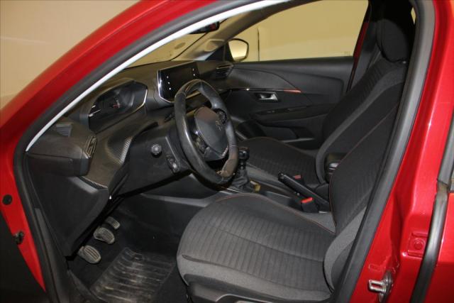 Peugeot 208 image 1