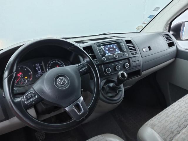 Volkswagen Transporter image 1