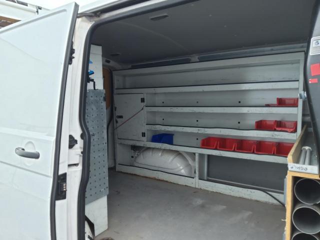Volkswagen Transporter image 3