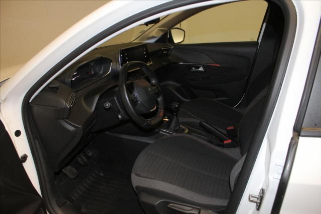 Peugeot 208 image 1