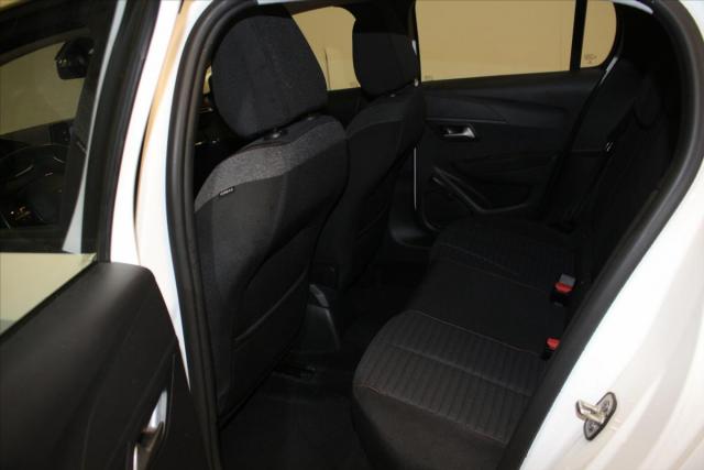 Peugeot 208 image 4