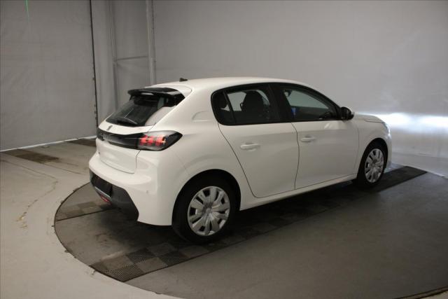 Peugeot 208 image 3