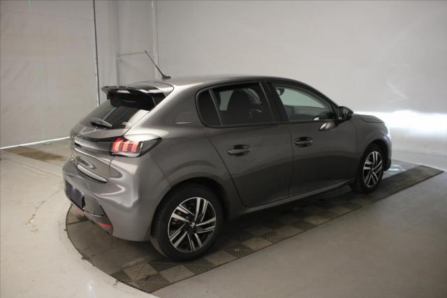 Peugeot 208 image 4