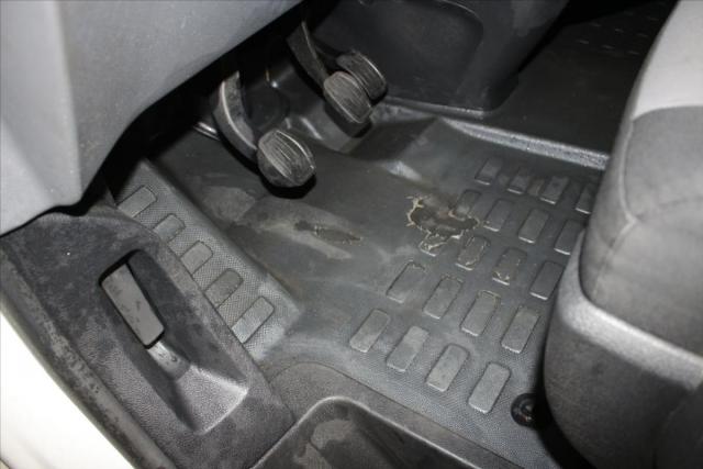 Peugeot Expert Combi image 6