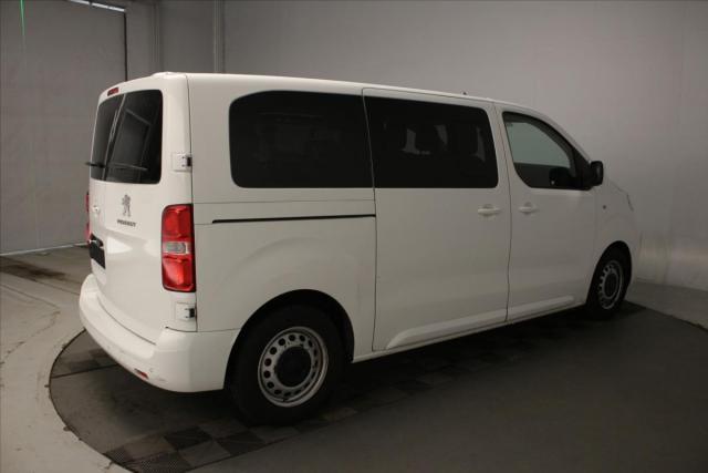 Peugeot Expert Combi image 2