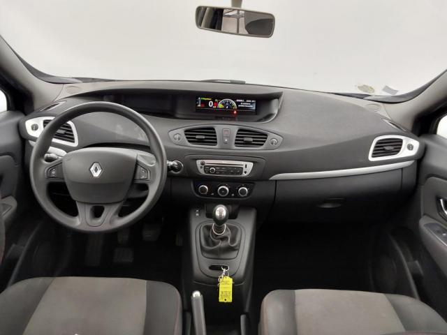 Renault Scénic image 2