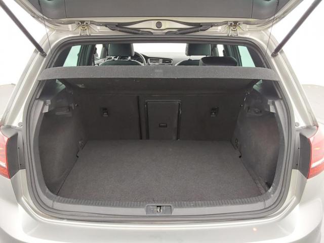 Volkswagen Golf image 2