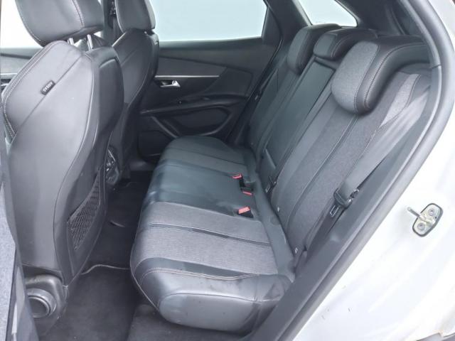 Peugeot 3008 image 5