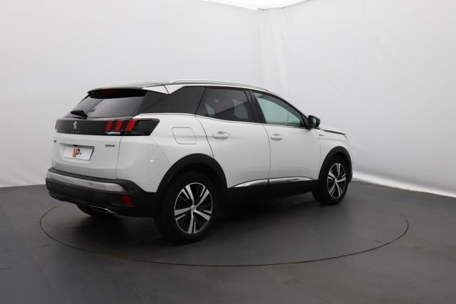 Peugeot 3008 image 2