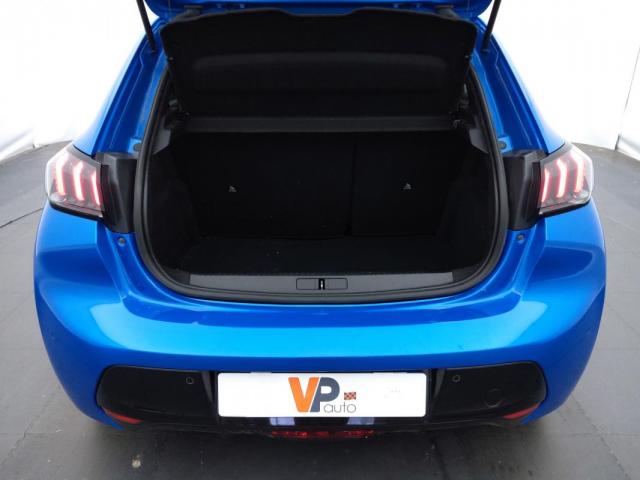 Peugeot 208 image 1