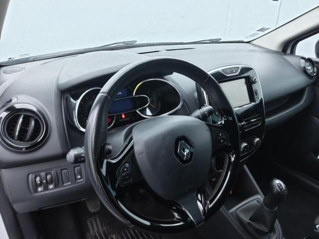 Renault Clio image 2