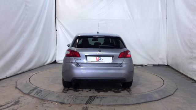 Peugeot 308 image 8