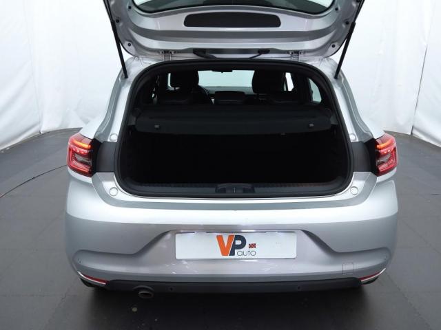 Renault Clio image 6