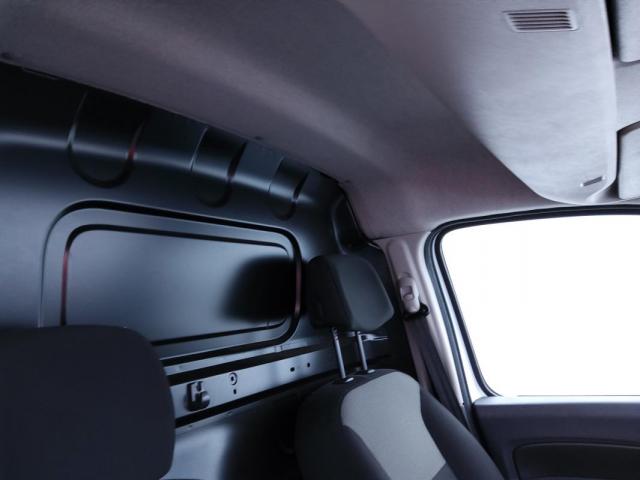 Renault Kangoo Express image 8