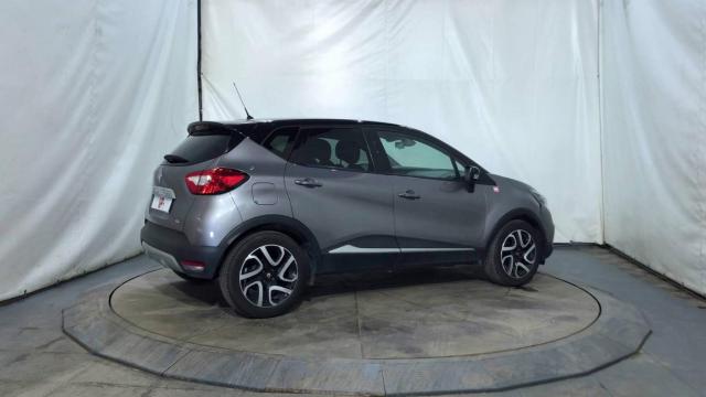 Renault Captur image 2