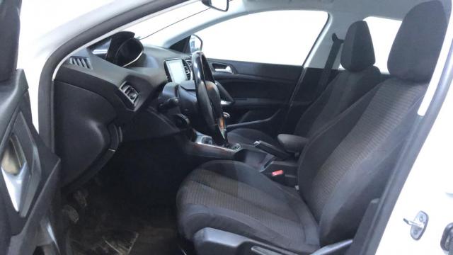 Peugeot 308 image 5