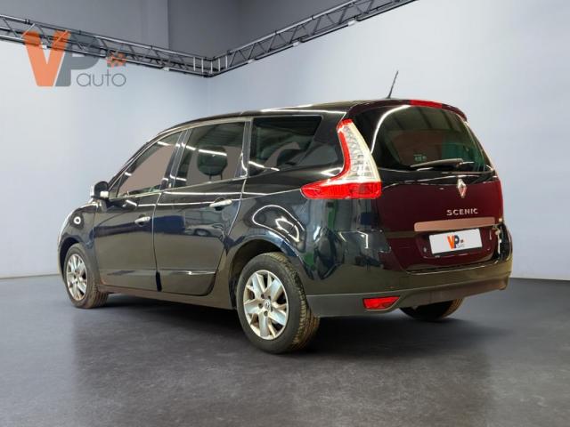 Renault Grand Scénic image 1