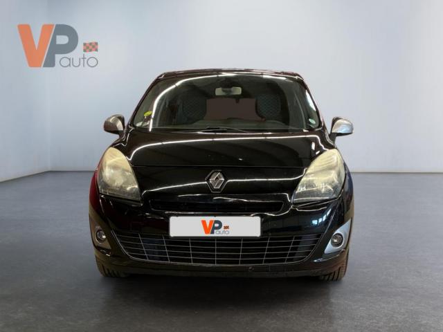 Renault Grand Scénic image 2