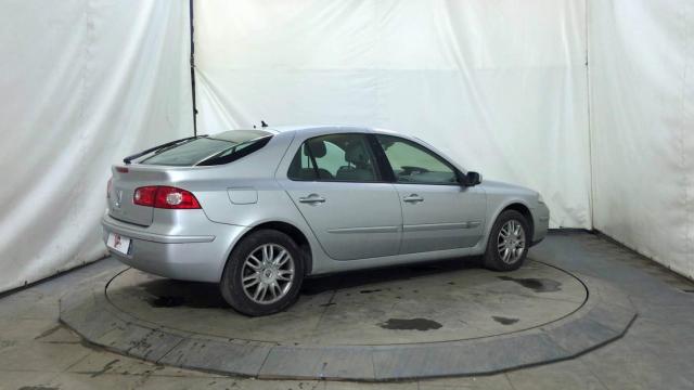 Renault Laguna image 1