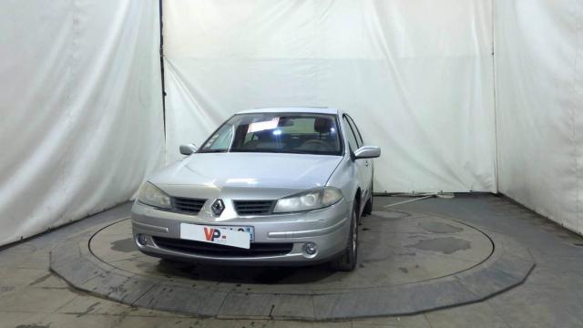 Renault Laguna image 6