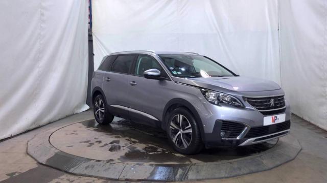 Peugeot 5008 image 6
