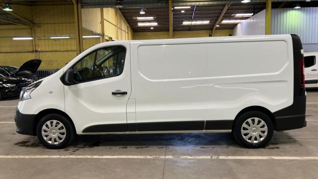 Renault Trafic image 8