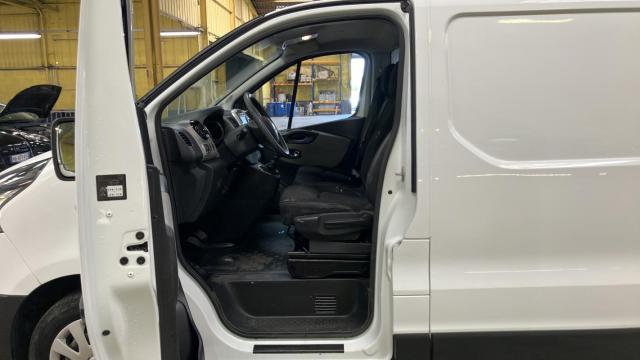 Renault Trafic image 3