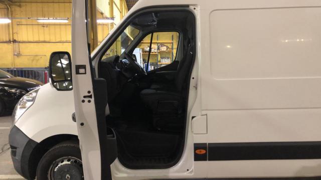 Renault Master image 4