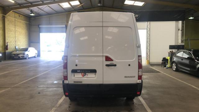 Renault Master image 2