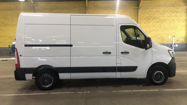 Renault Master image 8