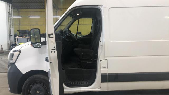 Renault Master image 7