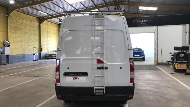 Renault Master image 1