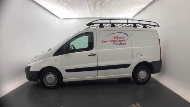 Citroen Jumpy image 2