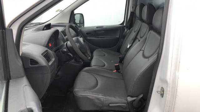 Citroen Jumpy image 6