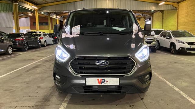 Ford Transit Custom image 2