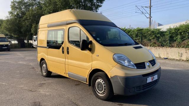 Renault Trafic image 1