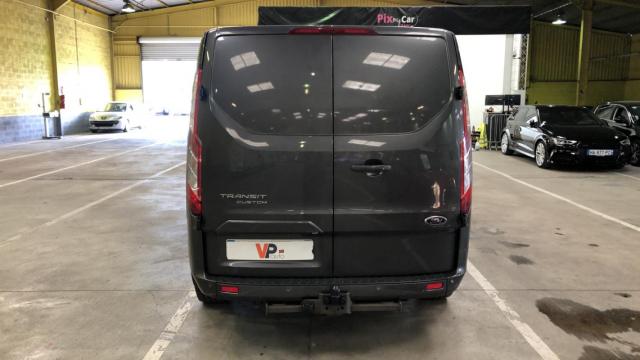 Ford Transit Custom image 3