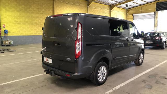 Ford Transit Custom image 4