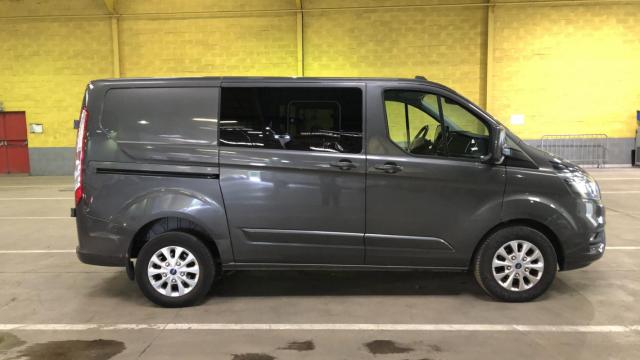 Ford Transit Custom image 6