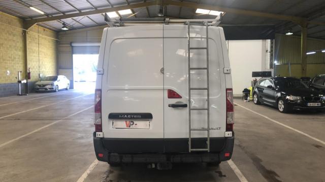 Renault Master image 7